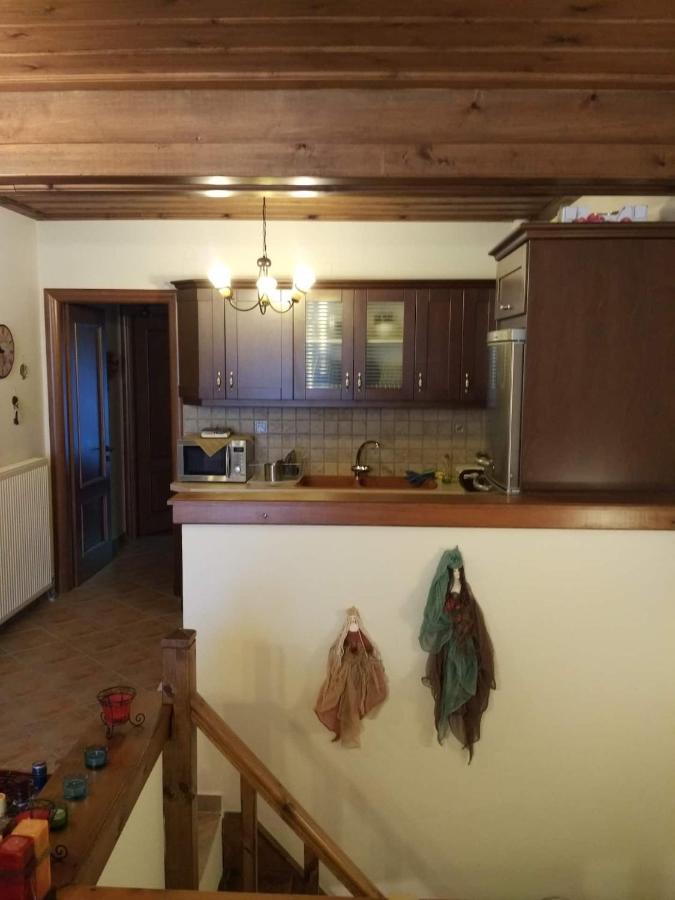 La Casa Di Pietra Villa Karpenísion Екстериор снимка