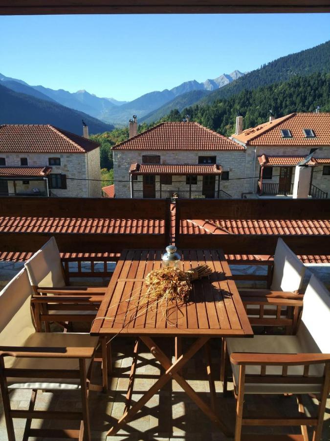 La Casa Di Pietra Villa Karpenísion Екстериор снимка